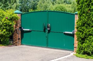 Electronic gates